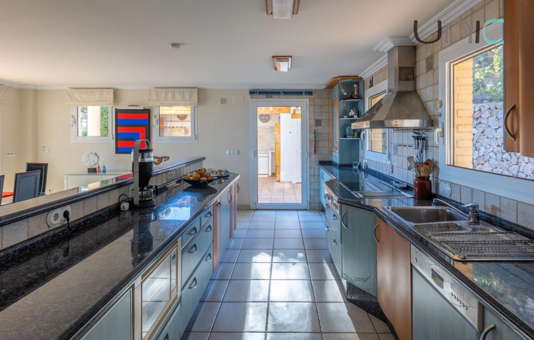 Sale - Villa - Callosa