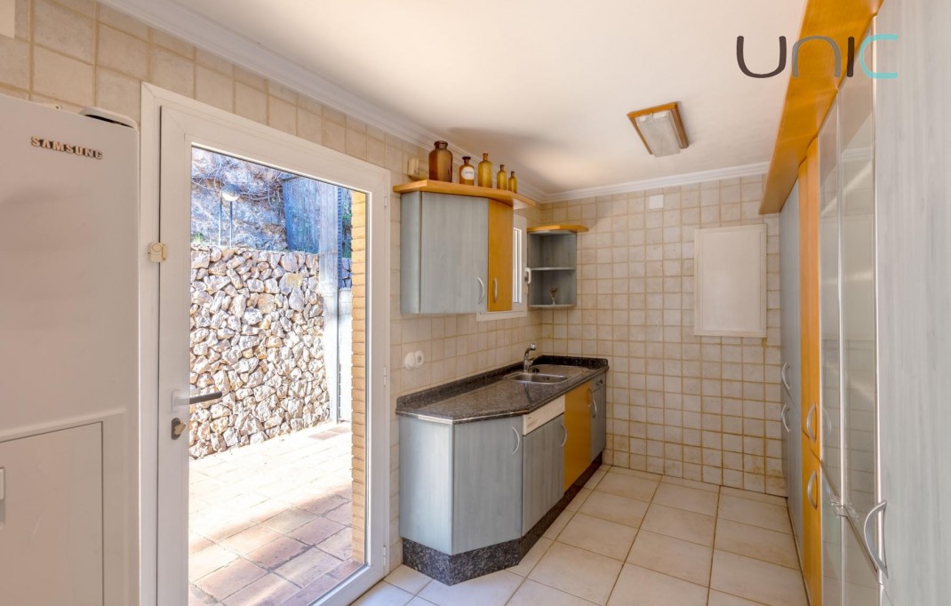 Sale - Villa - Callosa