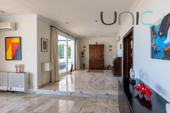 Sale - Villa - Callosa