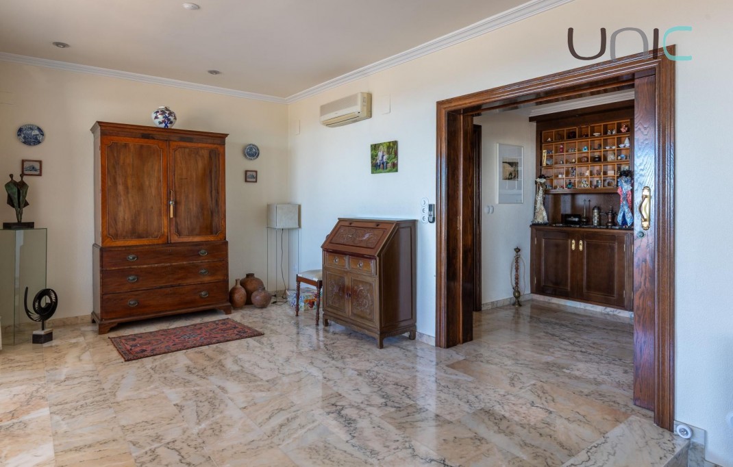 Sale - Villa - Callosa