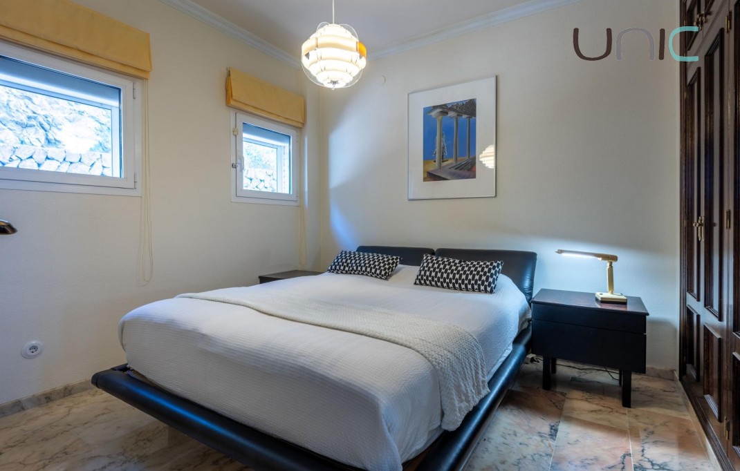 Sale - Villa - Callosa