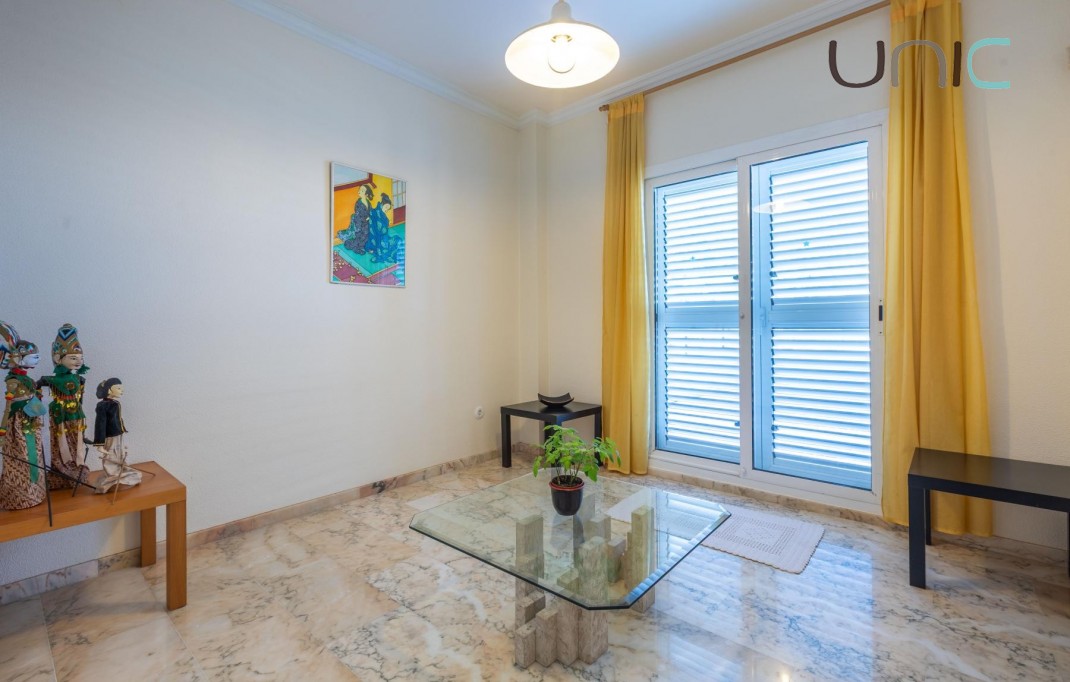 Sale - Villa - Callosa