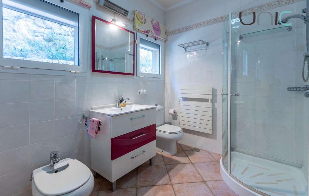 Sale - Villa - Callosa