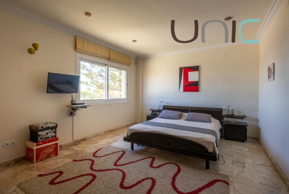 Sale - Villa - Callosa