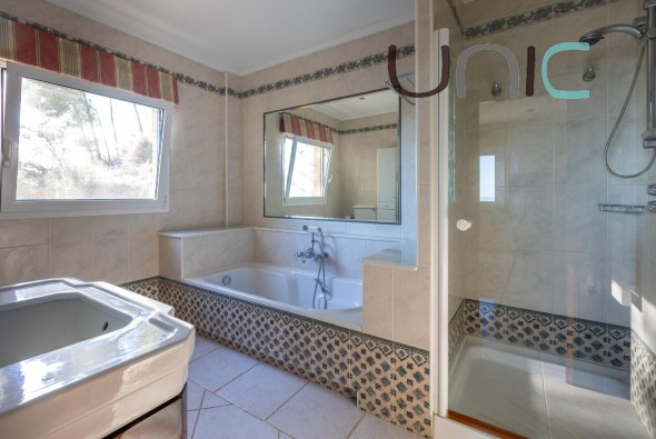 Sale - Villa - Callosa