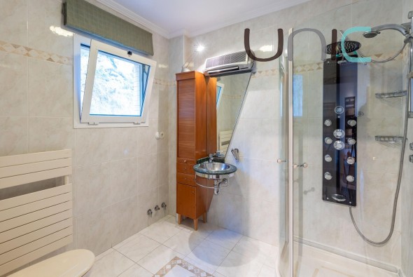 Sale - Villa - Callosa