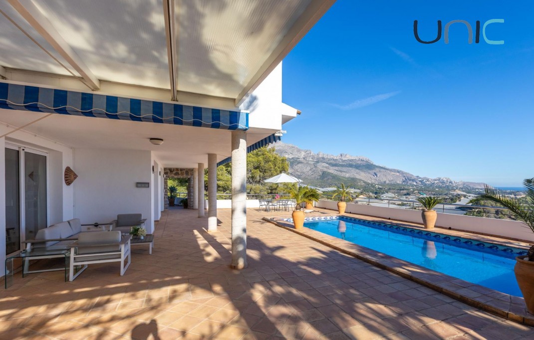 Sale - Villa - Callosa