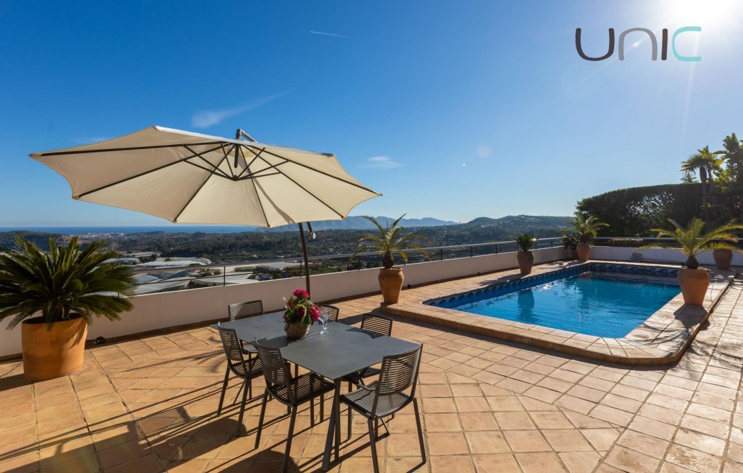 Sale - Villa - Callosa