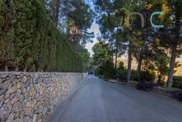 Sale - Villa - Callosa