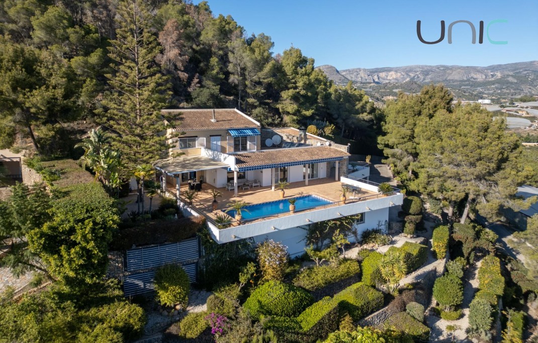 Sale - Villa - Callosa