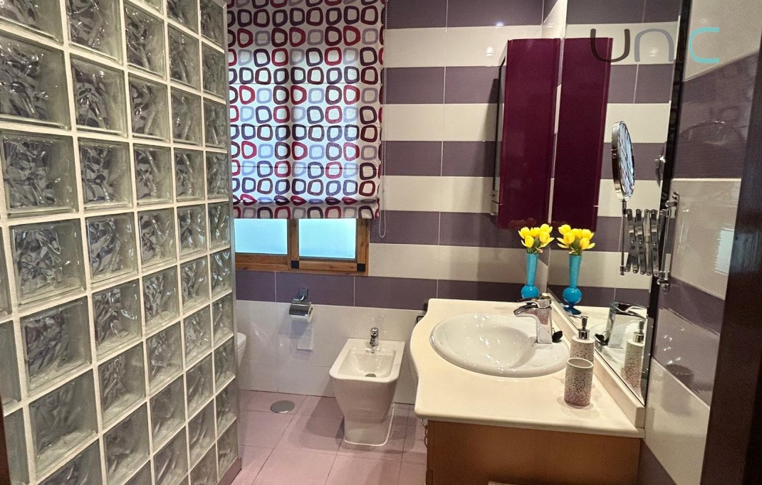 Resale - Villa - Benidorm