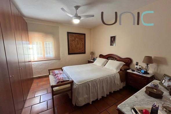 Resale - Villa - Benidorm