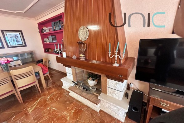 Resale - Villa - Benidorm