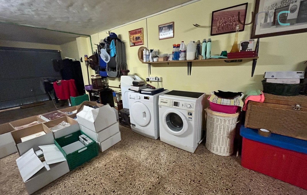 Resale - Villa - Benidorm