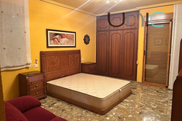 Resale - Villa - Benidorm