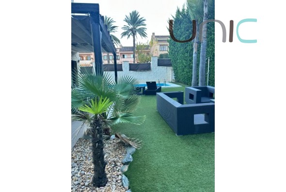 Sale - Villa - Albir