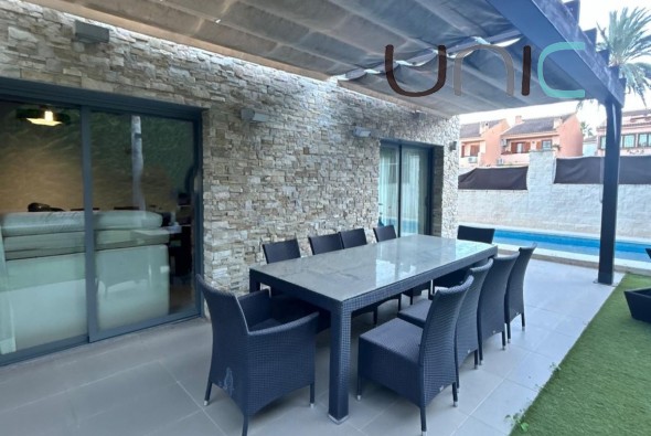 Sale - Villa - Albir