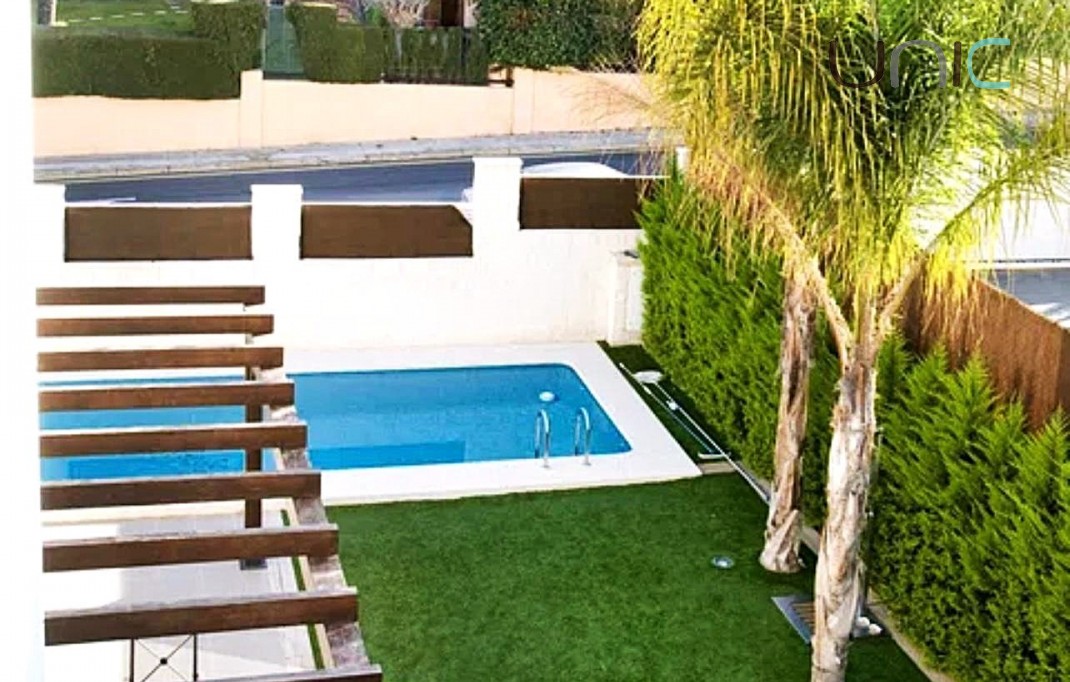 Sale - Villa - Albir