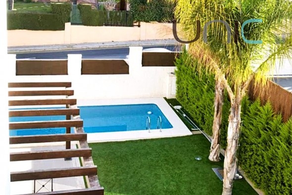 Sale - Villa - Albir