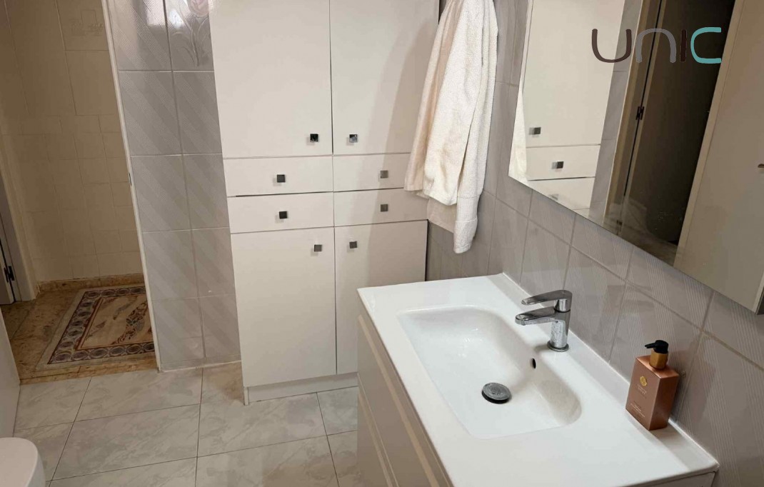 Resale - Villa - La Nucia