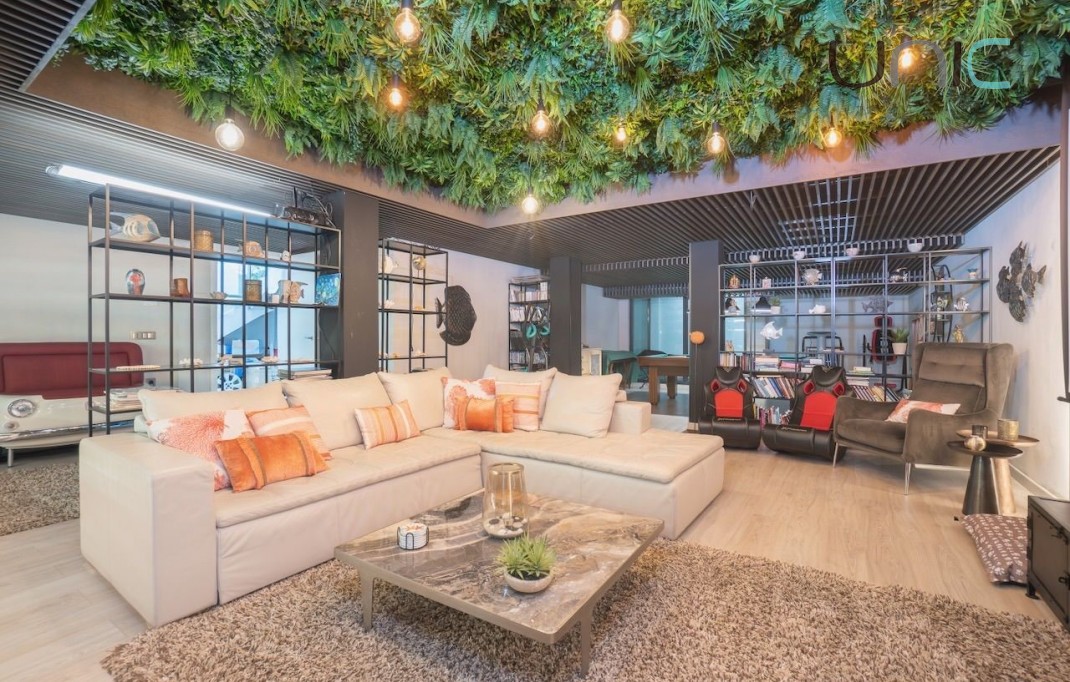 Resale - Villa - Albir