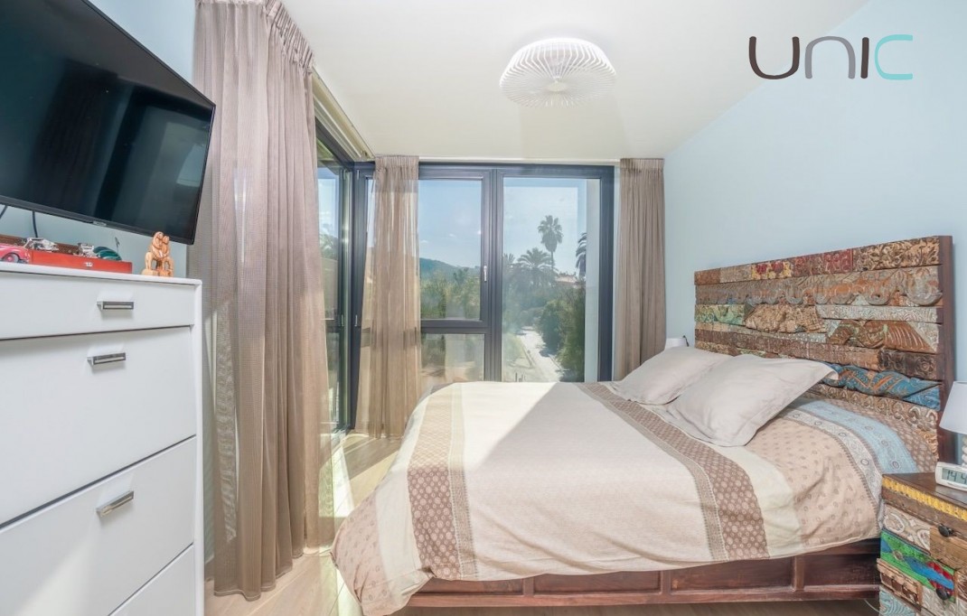 Resale - Villa - Albir