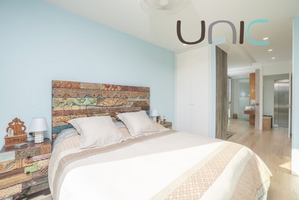 Resale - Villa - Albir