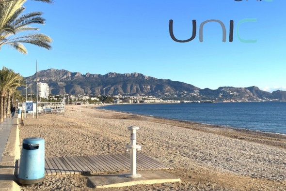 Resale - Villa - Albir