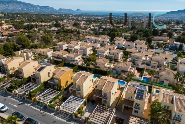 Resale - Villa - La Nucia - Coloma