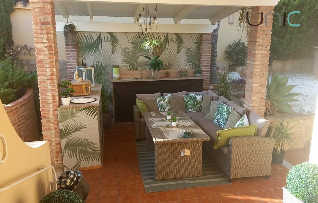 Resale - Villa - La Nucia - Coloma