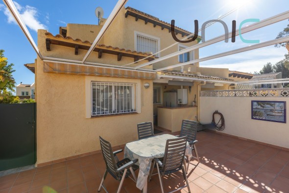 Resale - Villa - La Nucia - Coloma