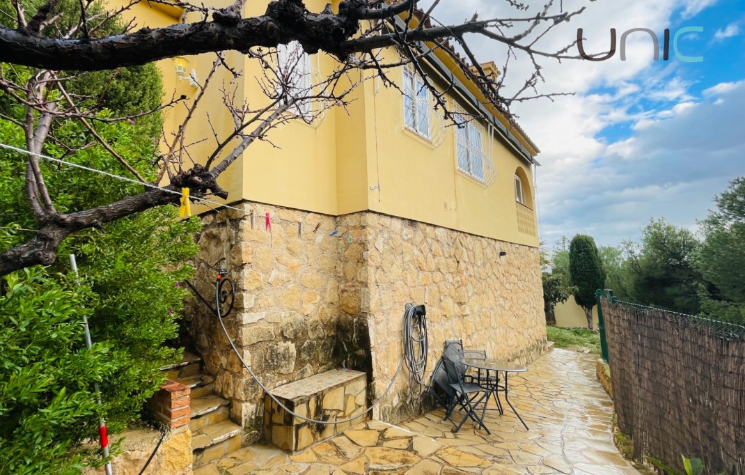Sale - Villa - La Nucia