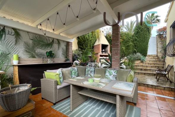 Sale - Villa - La Nucia