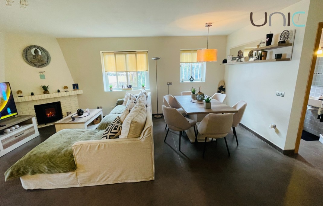 Sale - Villa - La Nucia