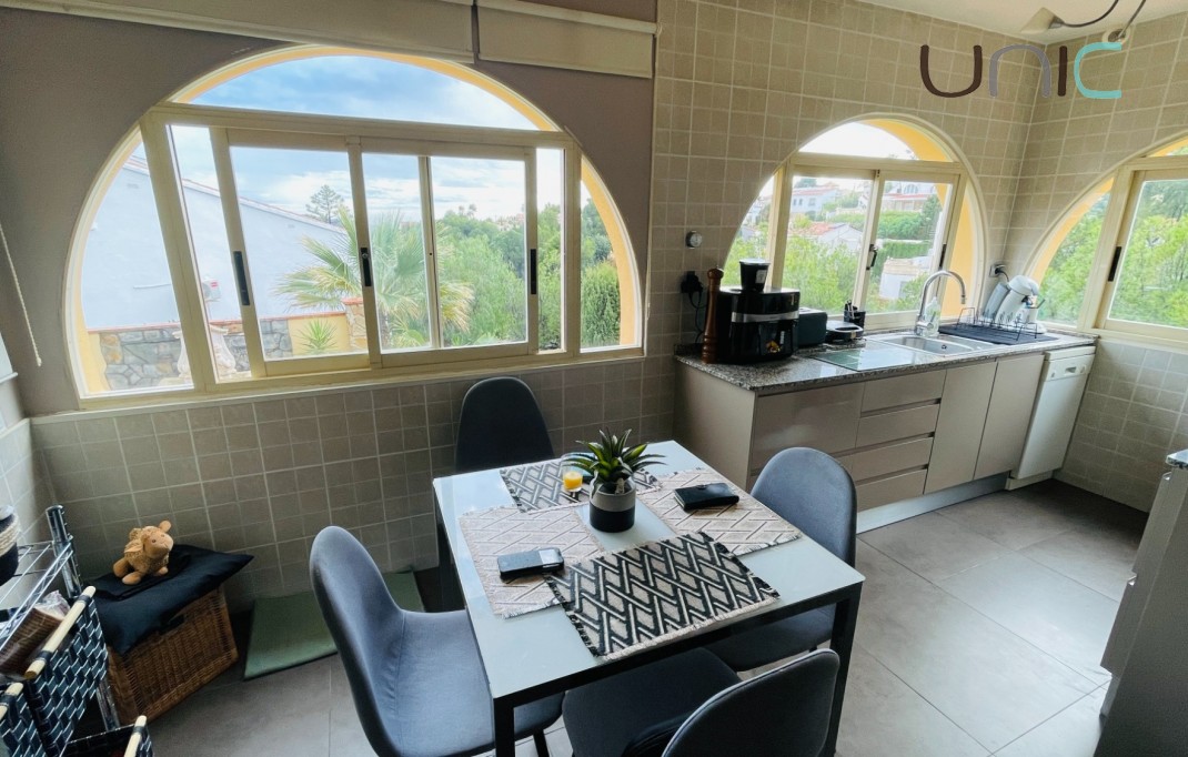 Sale - Villa - La Nucia