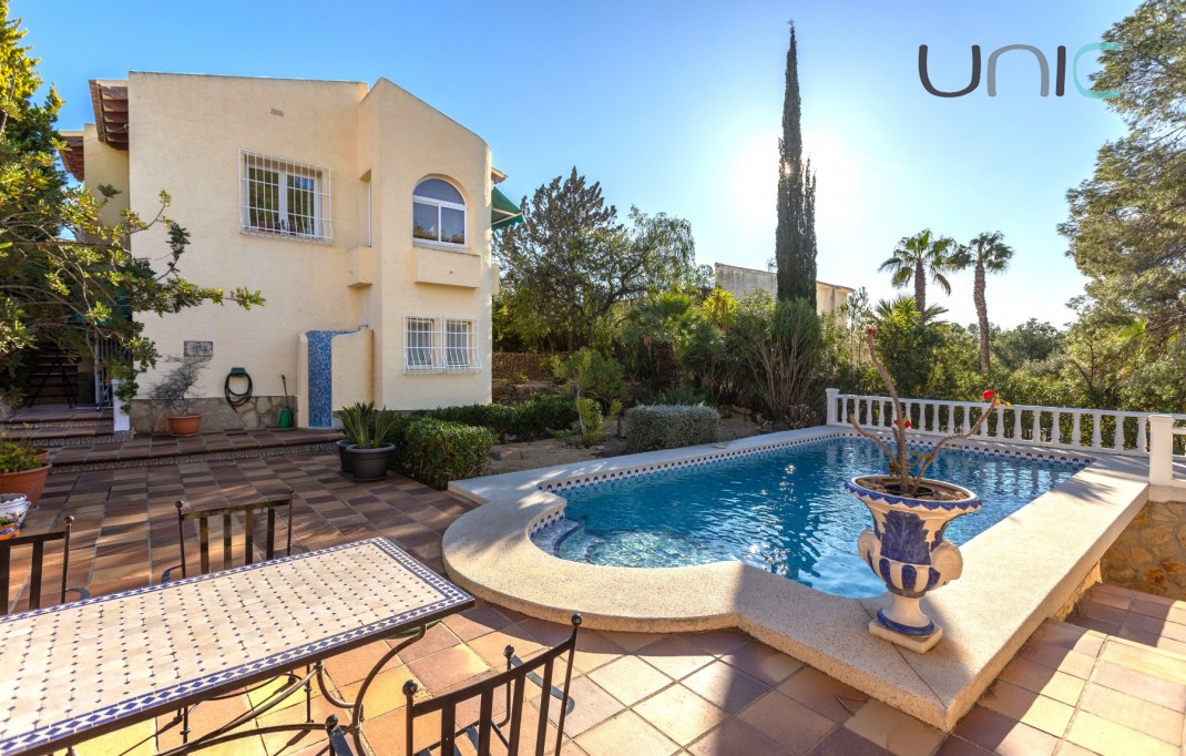 Sale - Villa - Altea