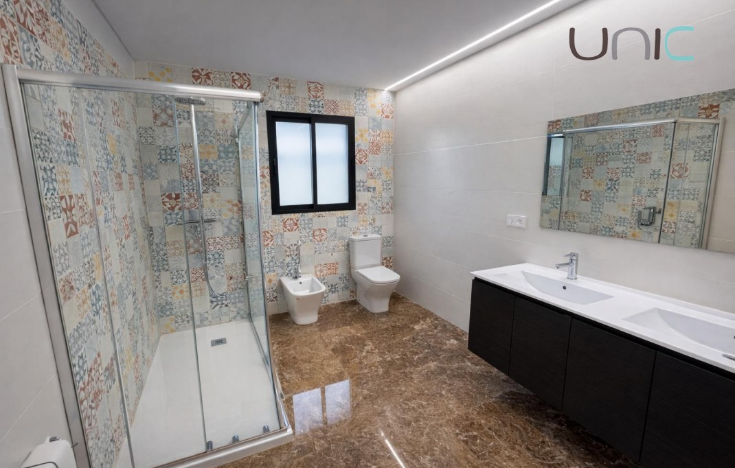 Resale - Villa - La Nucia