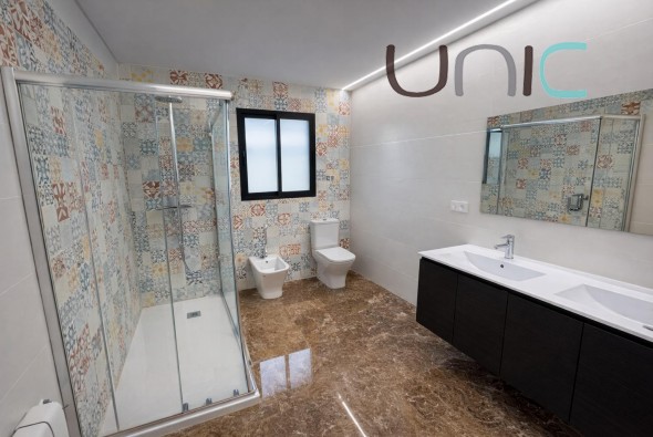 Resale - Villa - La Nucia