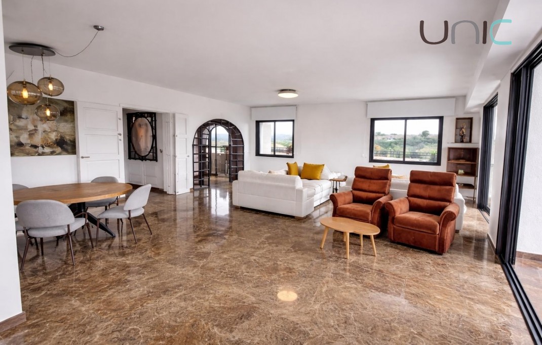 Resale - Villa - La Nucia