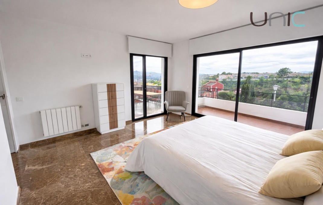 Resale - Villa - La Nucia