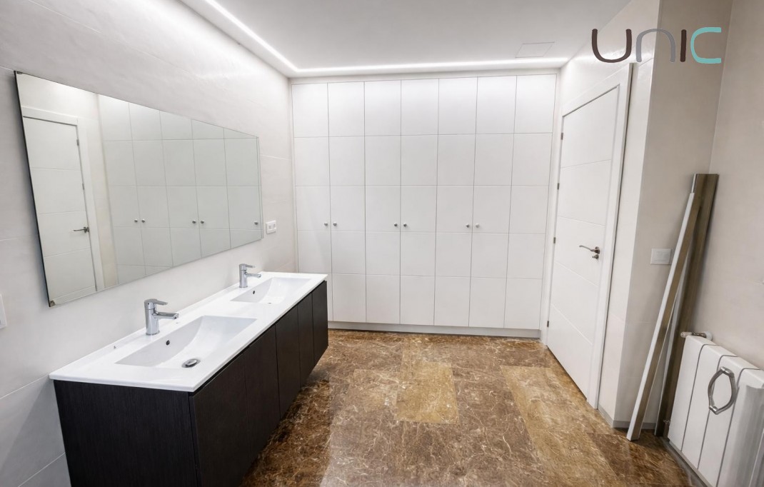 Resale - Villa - La Nucia