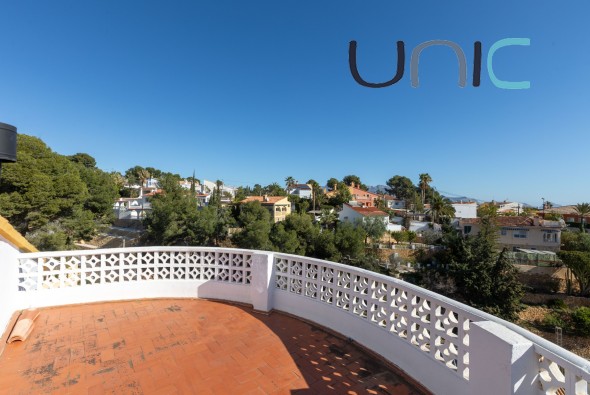 Resale - Villa - La Nucia