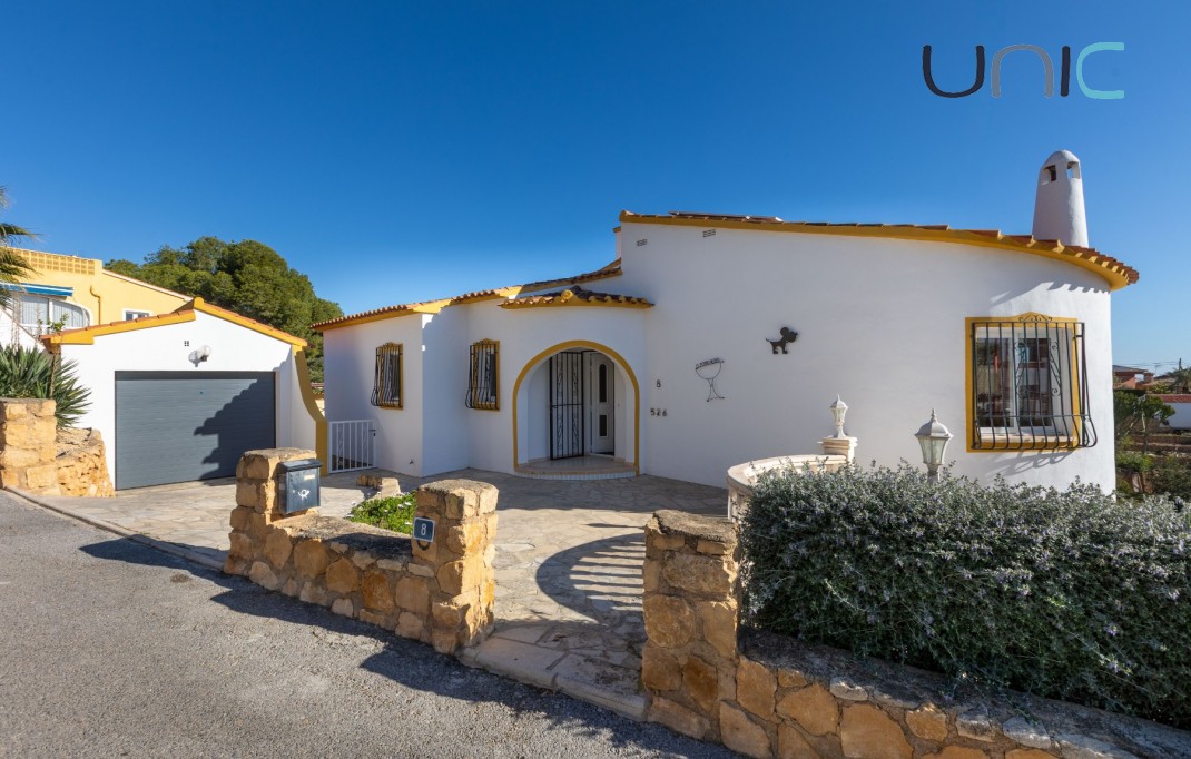 Resale - Villa - La Nucia