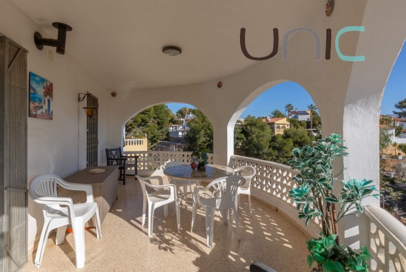 Resale - Villa - La Nucia