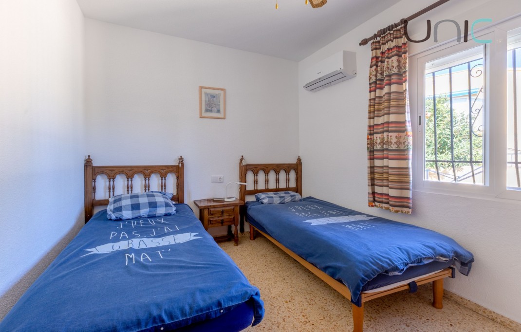 Resale - Villa - La Nucia