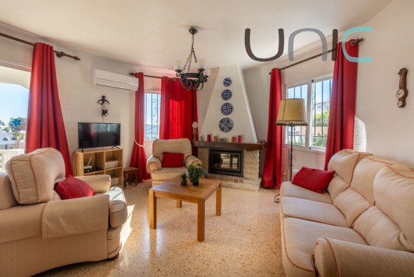 Resale - Villa - La Nucia