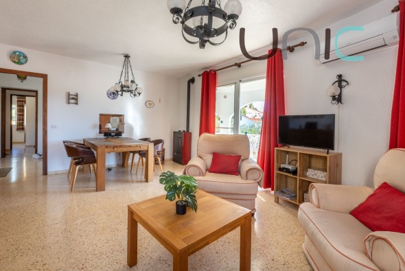 Resale - Villa - La Nucia