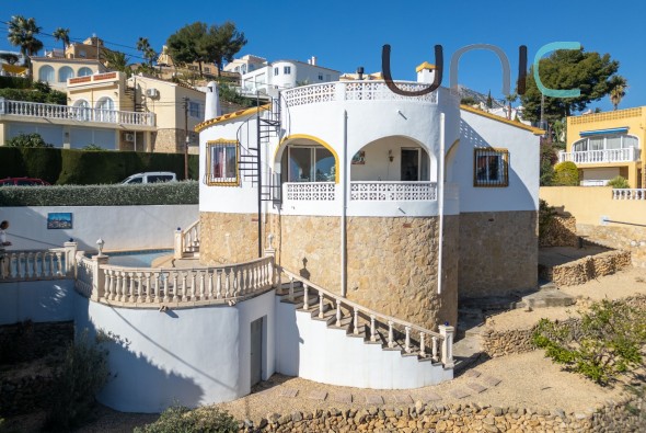 Resale - Villa - La Nucia