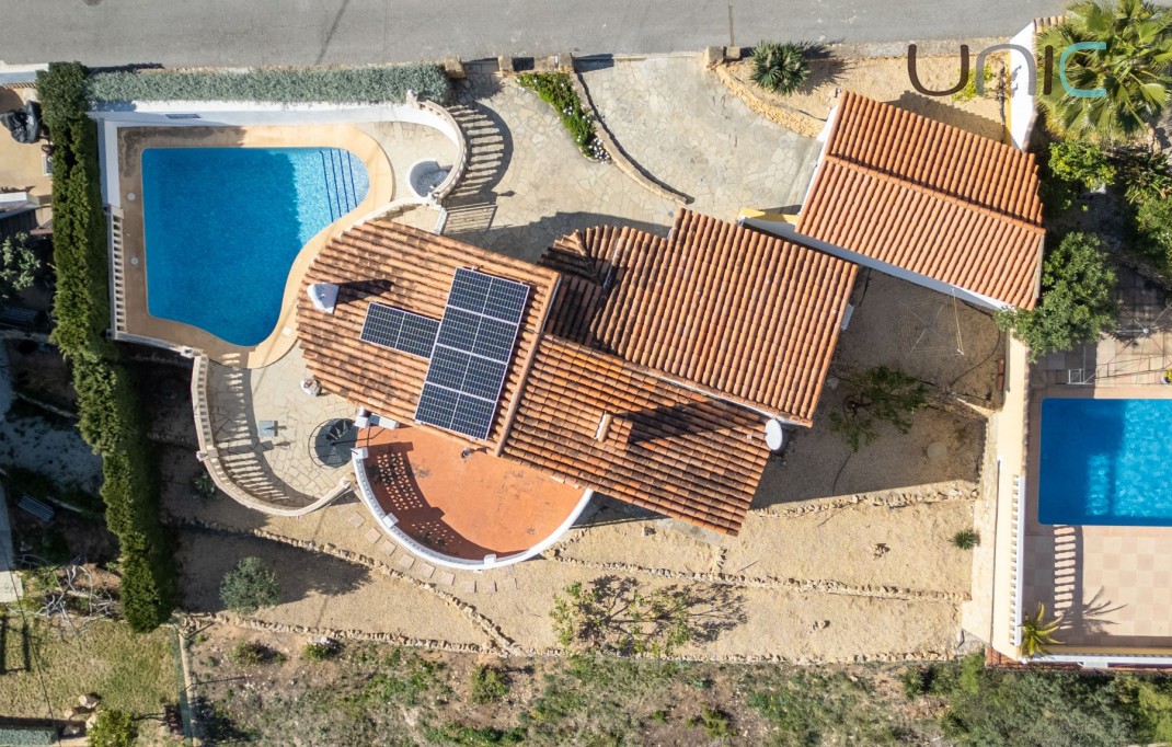 Resale - Villa - La Nucia