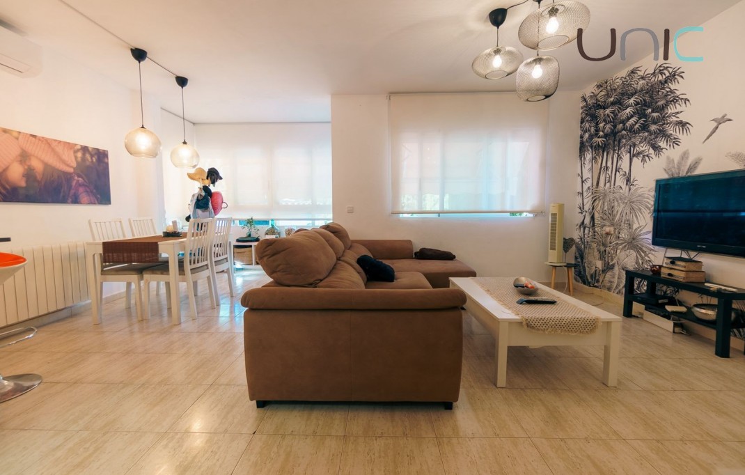 Resale - Villa - La Nucia